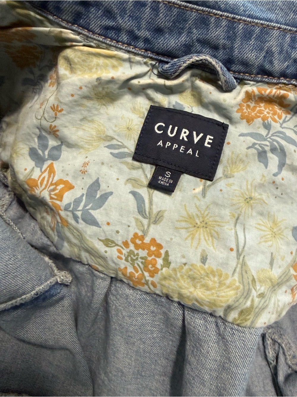 Light Blue Denim Jacket - Classic Women's Jean Coat - Picture 5 of 5